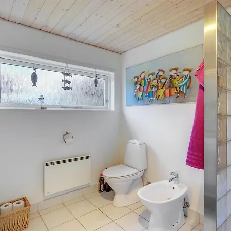 Casa de Férias Holiday Home Svende - 100M From The Sea By Interhome